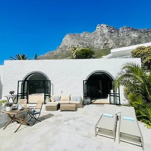 Four Uitsig Camps Bay Cape Town